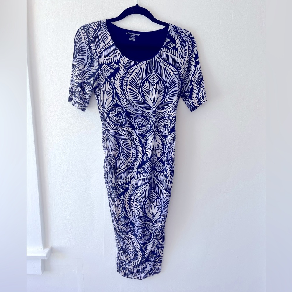 A Pea in the Pod Maternity Dress